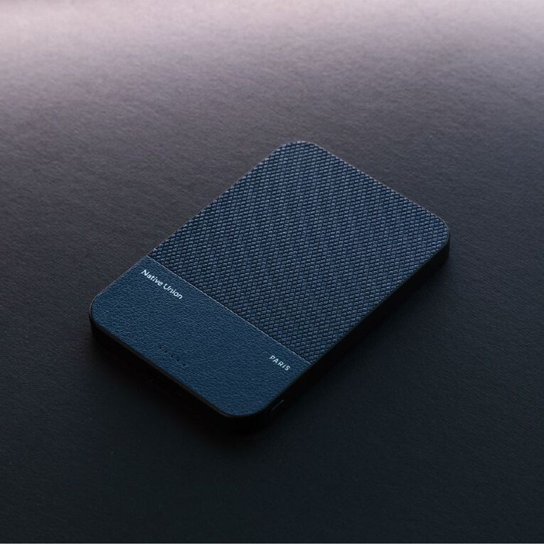 Native Union (Re)Classic Magnetic Power Bank 5K - Navy, , hi-res