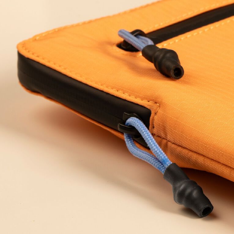 Native Union Ultralight Sleeve for MacBook 14 inch - Apricot, , hi-res