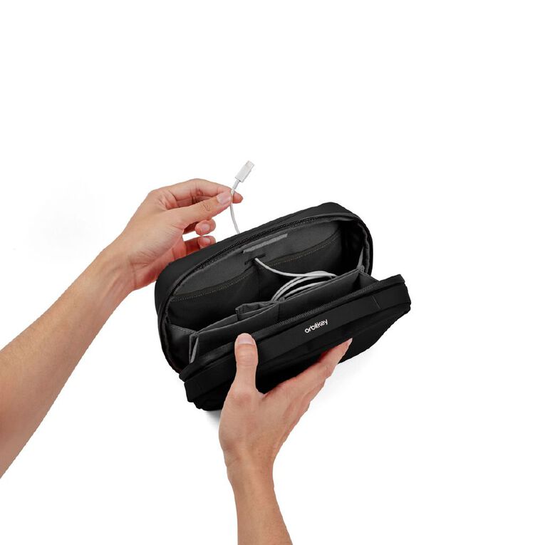 Orbitkey 2-in-1 Tech Pouch - Black, , hi-res