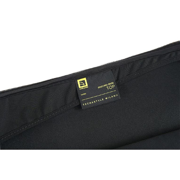 Tucano 16" Top Sleeve - Black, , hi-res