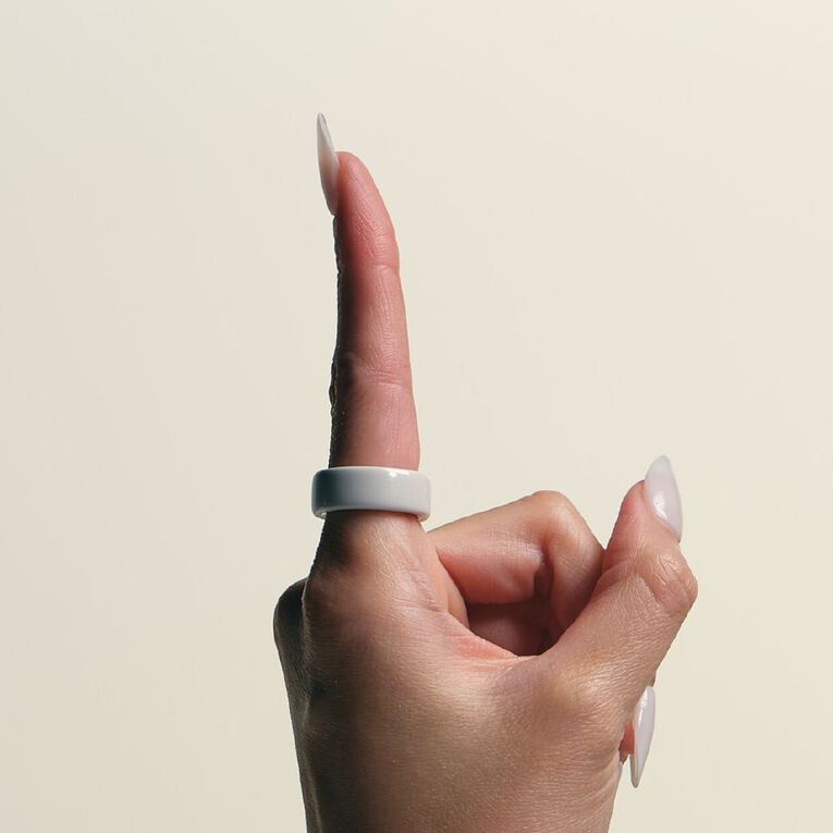 Oura Ring 4 Ceramic Cloud - Size 12, , hi-res