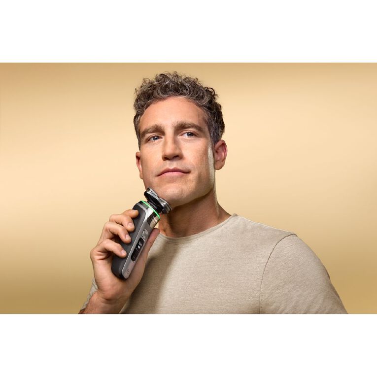 Philips Series i9000 Prestige Electric Shaver XP9202/33, , hi-res