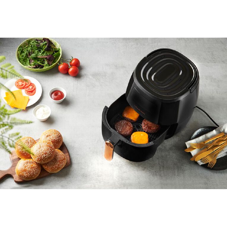Russell Hobbs Satisfry Brooklyn Medium 5.7L AirFryer Noel Leeming