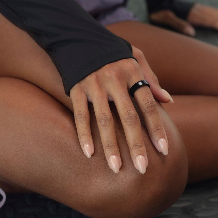 Oura Ring 5 Black - Size 6, , hi-res