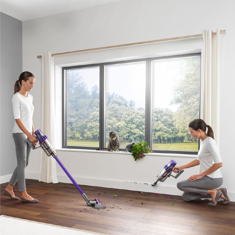 Dyson Cyclone V10 Stick Vacuum (V2), , hi-res