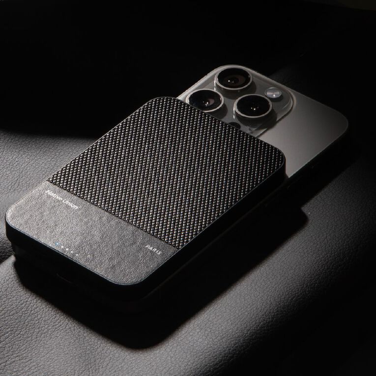 Native Union (Re)Classic Magnetic Power Bank 5K - Black, , hi-res