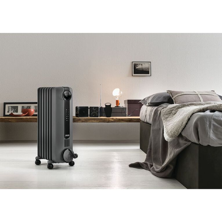 Delonghi 1500W Digital Oil Column Heater, , hi-res