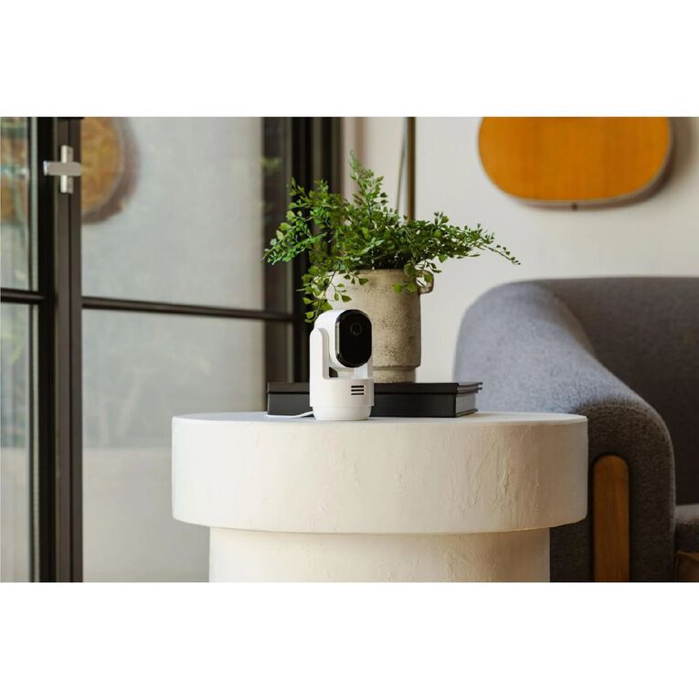 Arlo Essential Pan Tilt Indoor Camera Plug-in 2K, , hi-res