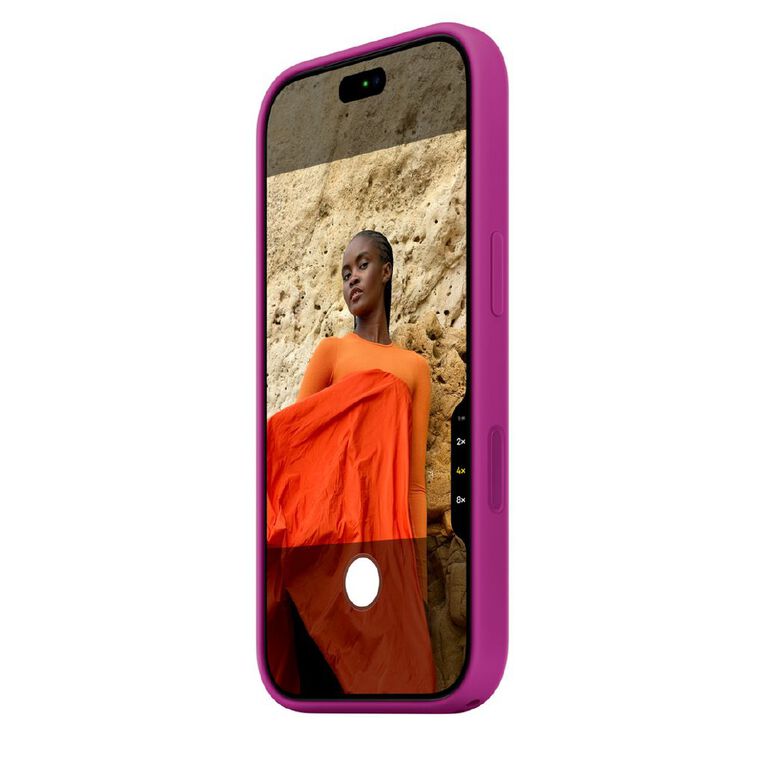 Apple iPhone&nbsp;18&nbsp;Pro Silicone Case with MagSafe - Magenta, , hi-res