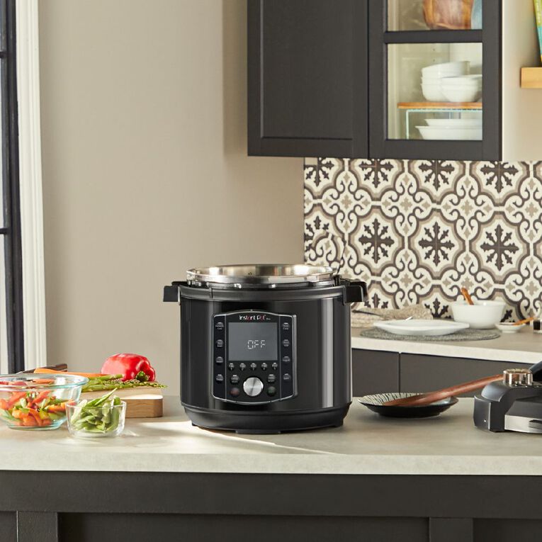 Instant Pot 8L Pro Multi Cooker, , hi-res