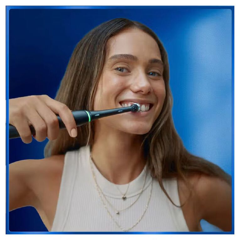 Oral-B iO5 Electric Toothbrush with Travel Case - Matte Black 2026, , hi-res
