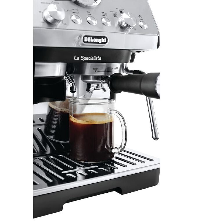 Delonghi La Specialista Arte Pump Coffee Machine, , hi-res