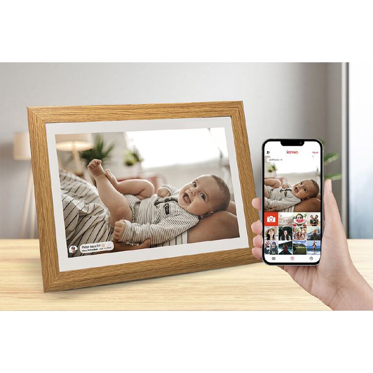 Jackson Frameo 7in WiFi Digital Photo Frame White with Oak Frame