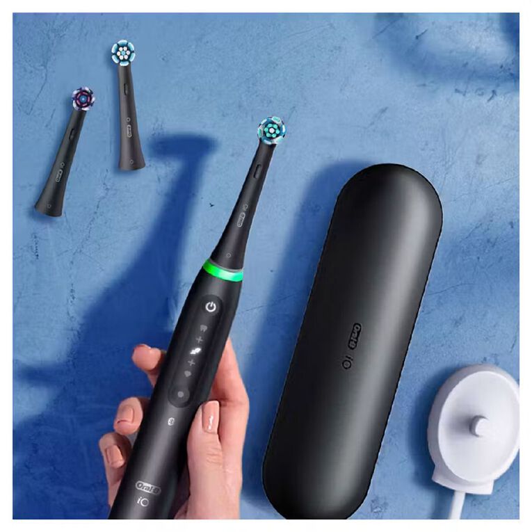 Oral-B iO5 Electric Toothbrush with Travel Case - Matte Black 2026, , hi-res