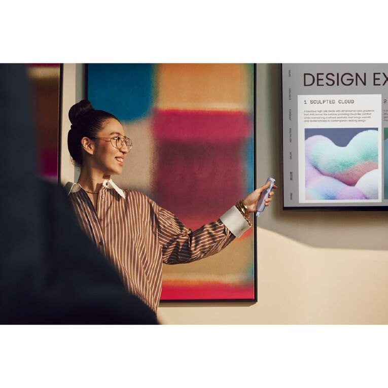 Logitech Spotlight 2 Presentation Remote - Light Lilac, , hi-res